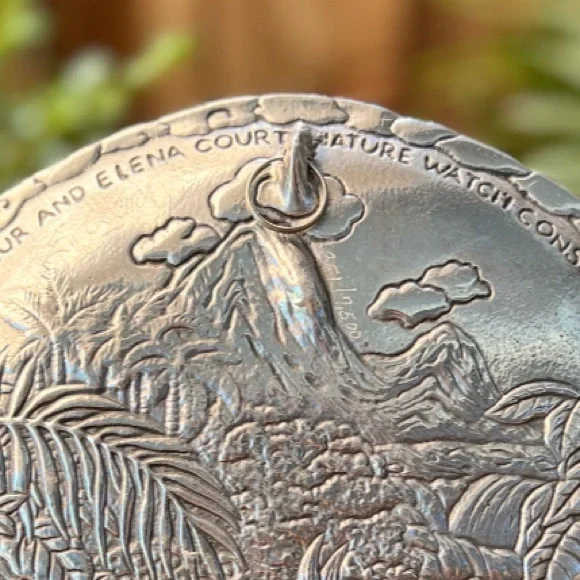 Arthur's Court Rainforest 1991 Plate - Picture 5 of 8